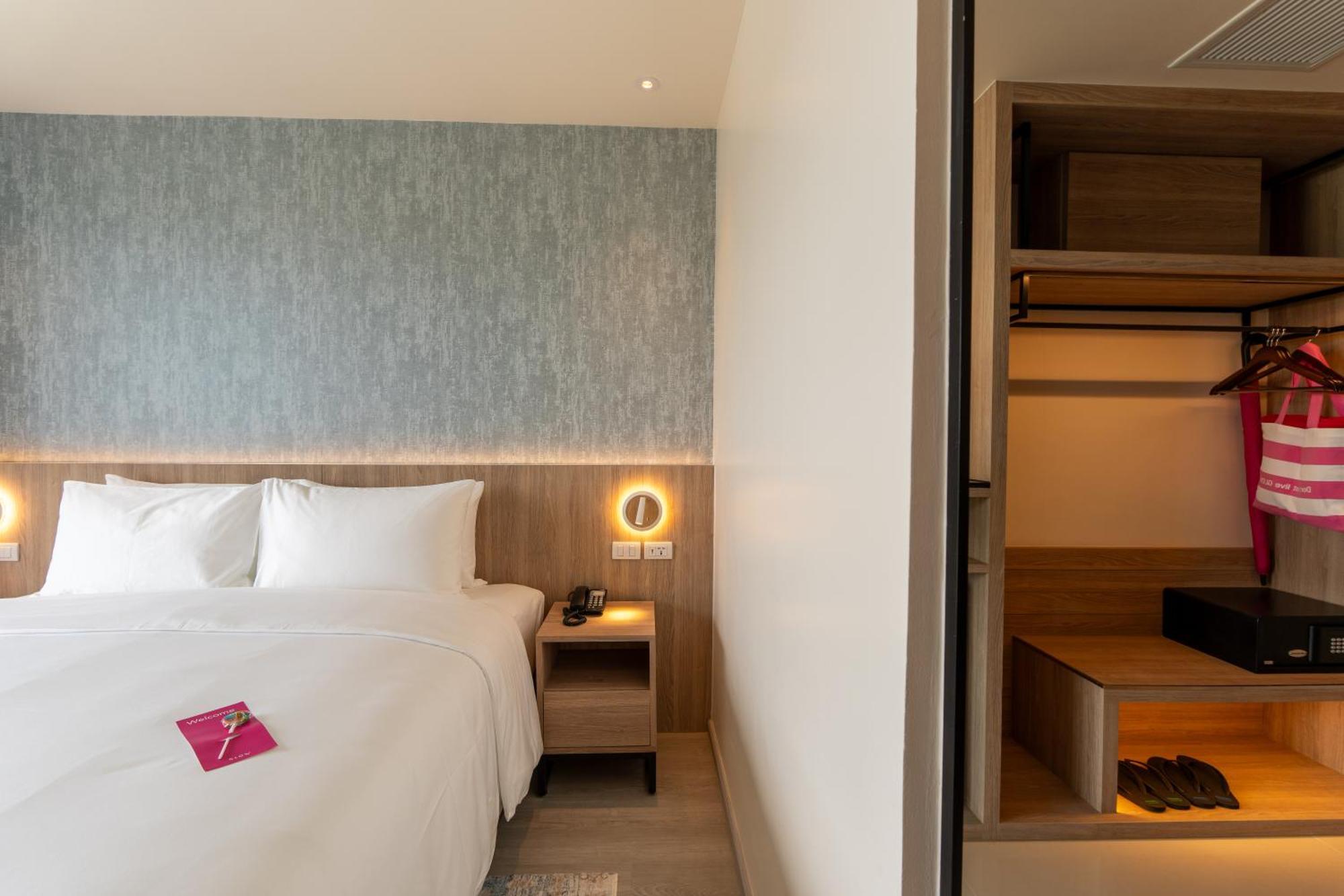 Glow Bangkok Riverside Chambre photo