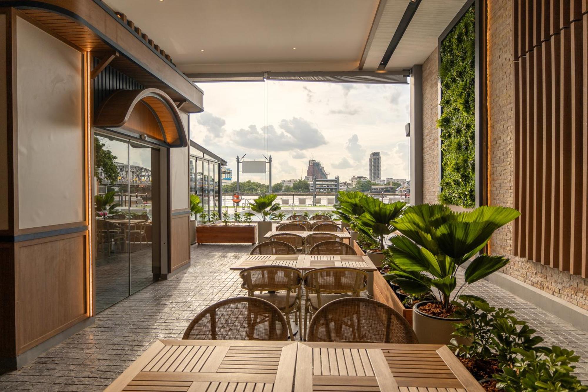 Glow Bangkok Riverside Extérieur photo